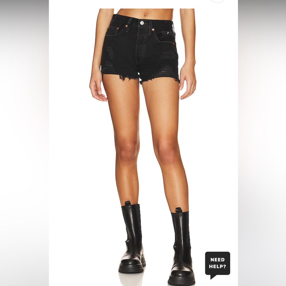 NWOT black levi shorts